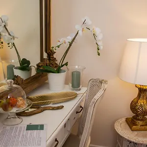 https://dimora-sinibaldi.palermohotels.org